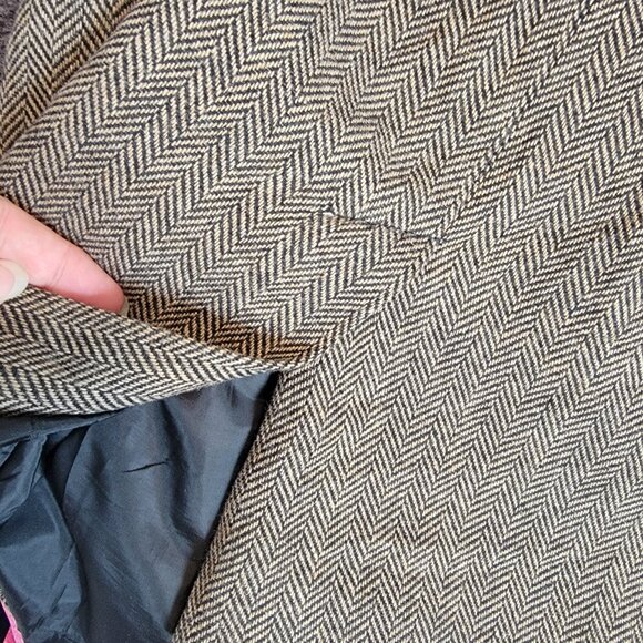 Laura Gayle Classics Vintage Wool Blend Tan/Brown Herringbone Pencil Skirt - Picture 8 of 13